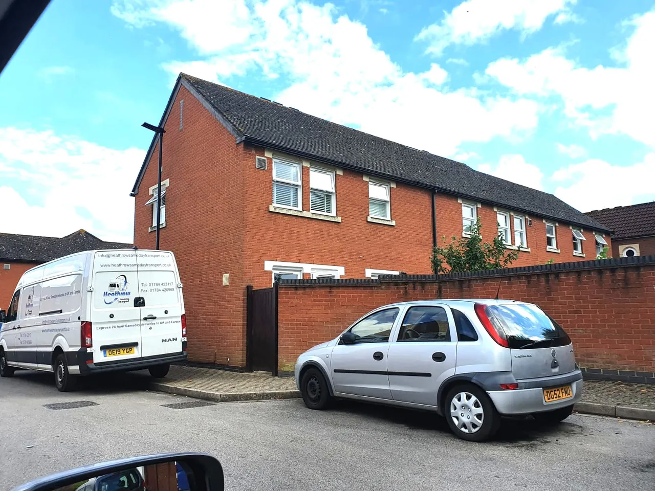 Padbury Close, Bedfont, TW14, photo 16