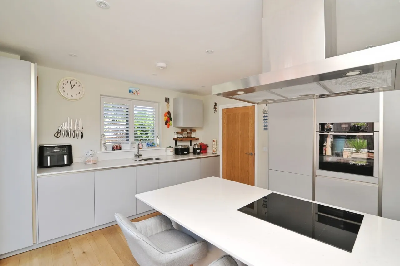 Cripps Corner Road, Staplecross, TN32, photo 3