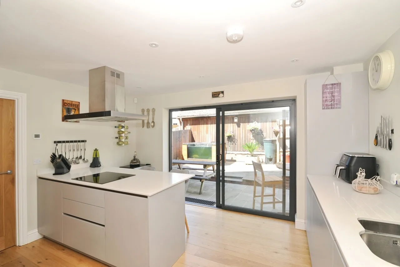 Cripps Corner Road, Staplecross, TN32, photo 4