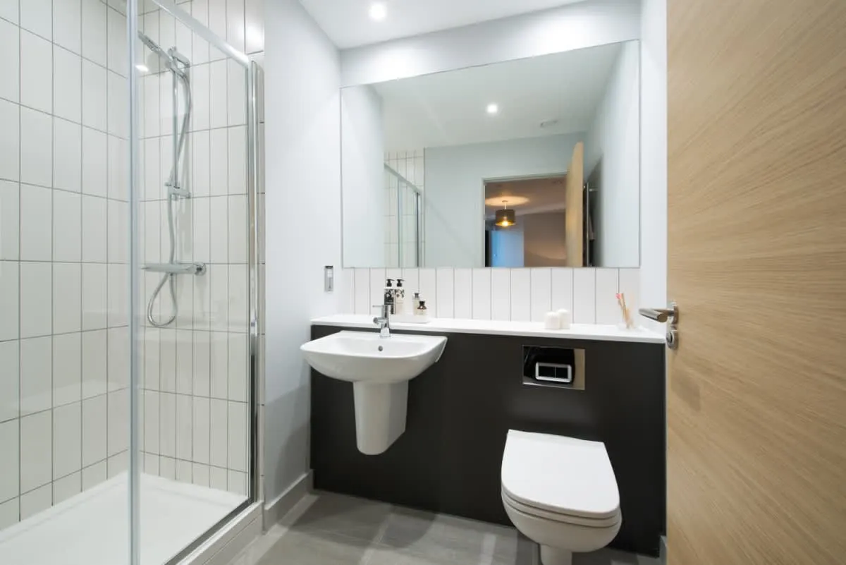 The Quay Loop Road, Harbour City, M50, photo 7