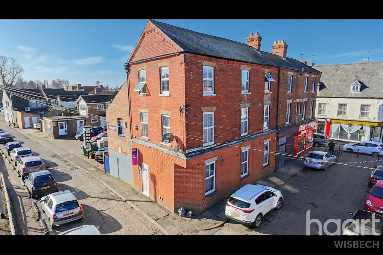 6 bed flat for sale, Orange Grove, Wisbech, PE13