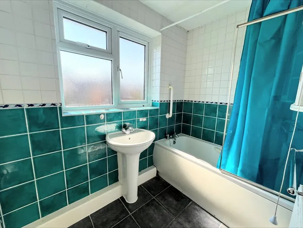 Goldfield Road, Tring, Hertfordshire, HP23 4BA, photo 10