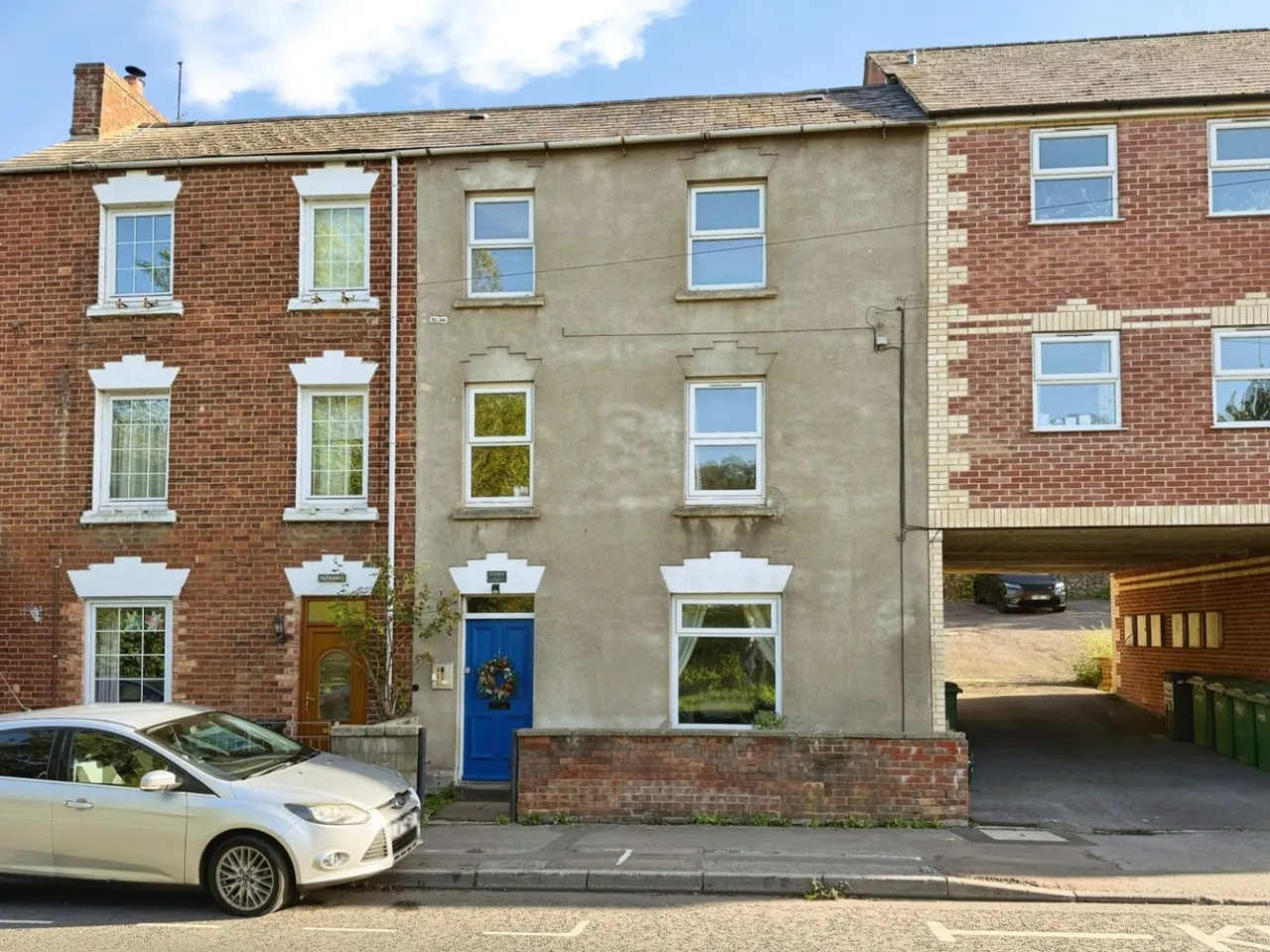 1 bed flat for sale, London Road, Thrupp, GL5