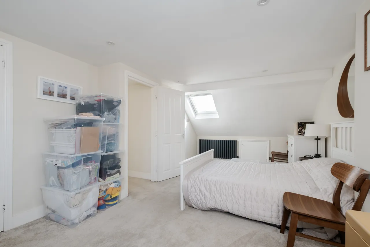 Fairlawn Avenue, London, N2, photo 13
