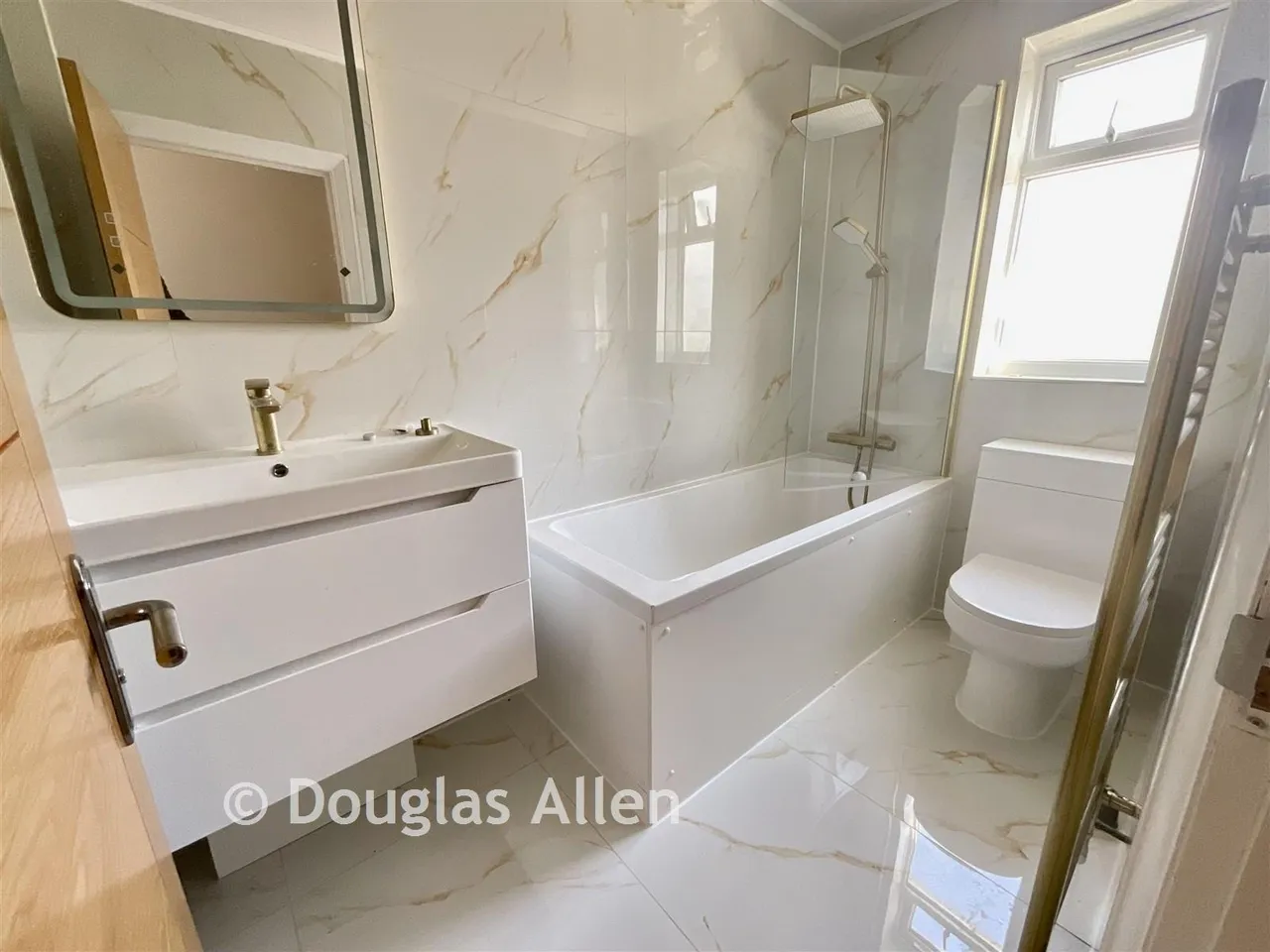 4 bed house for sale, Tufton Road, Chingford, E4
