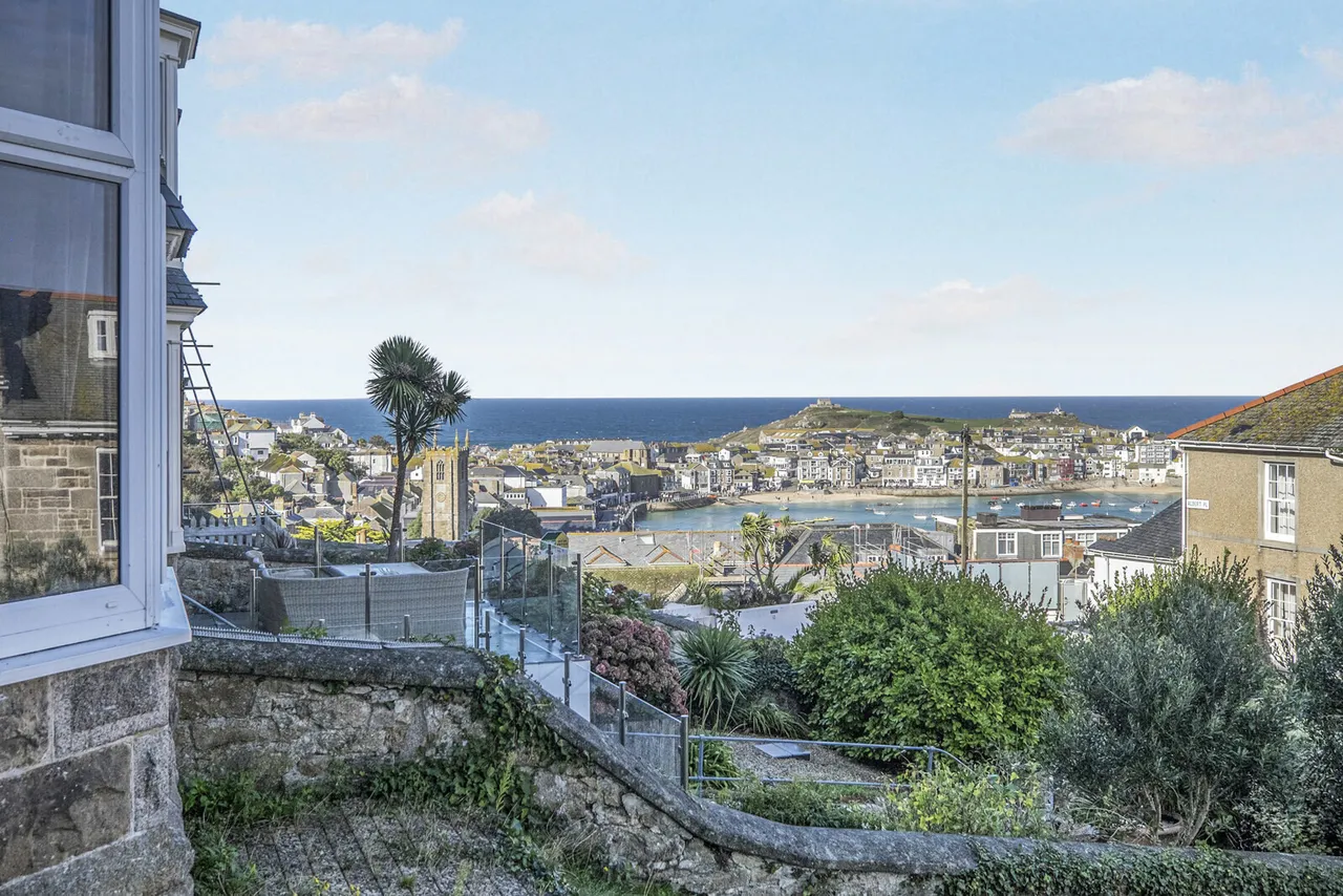 Pednolver Terrace, St. Ives, TR26, photo 14