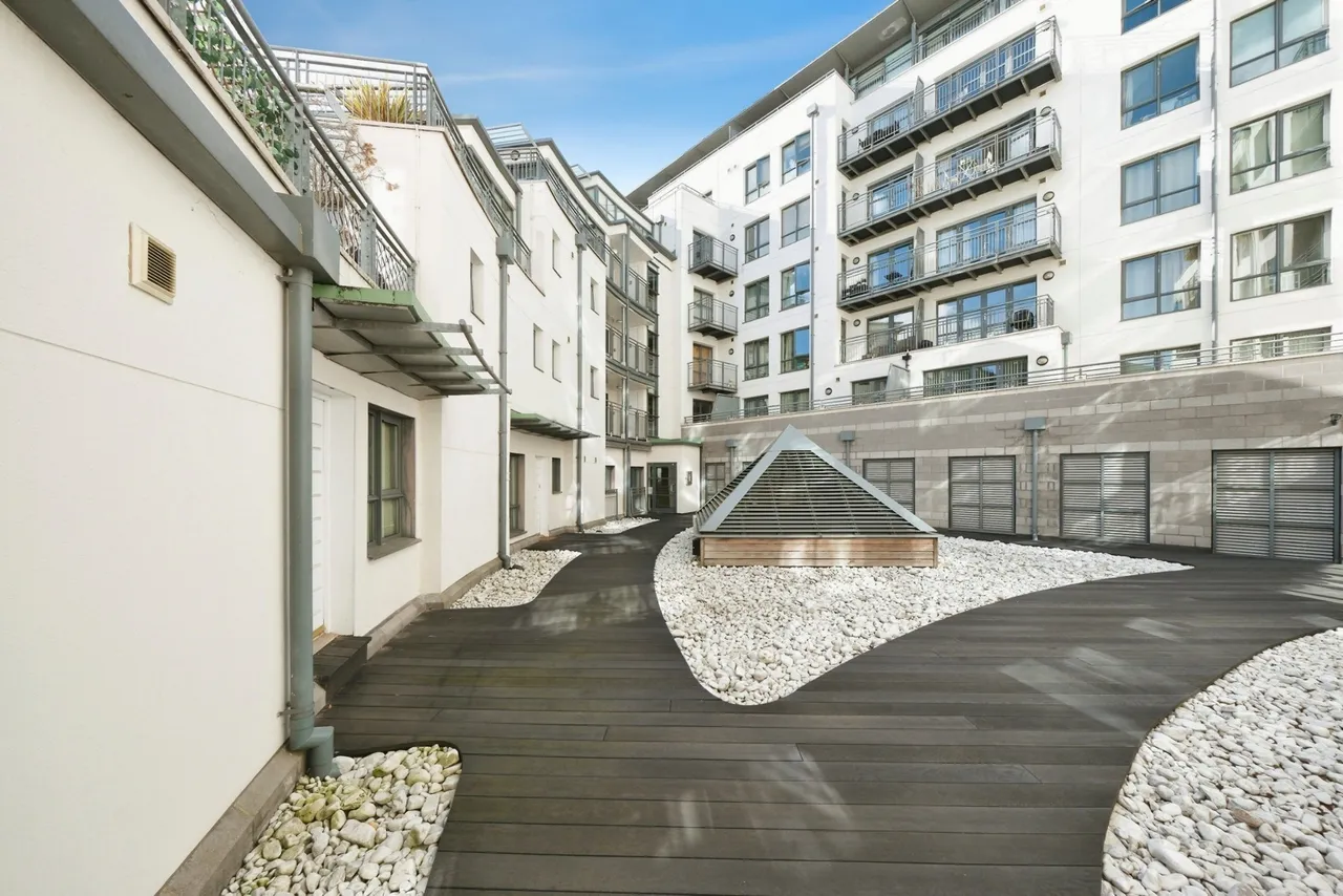 2 bed flat for sale, Standard Hill, Nottingham, NG1