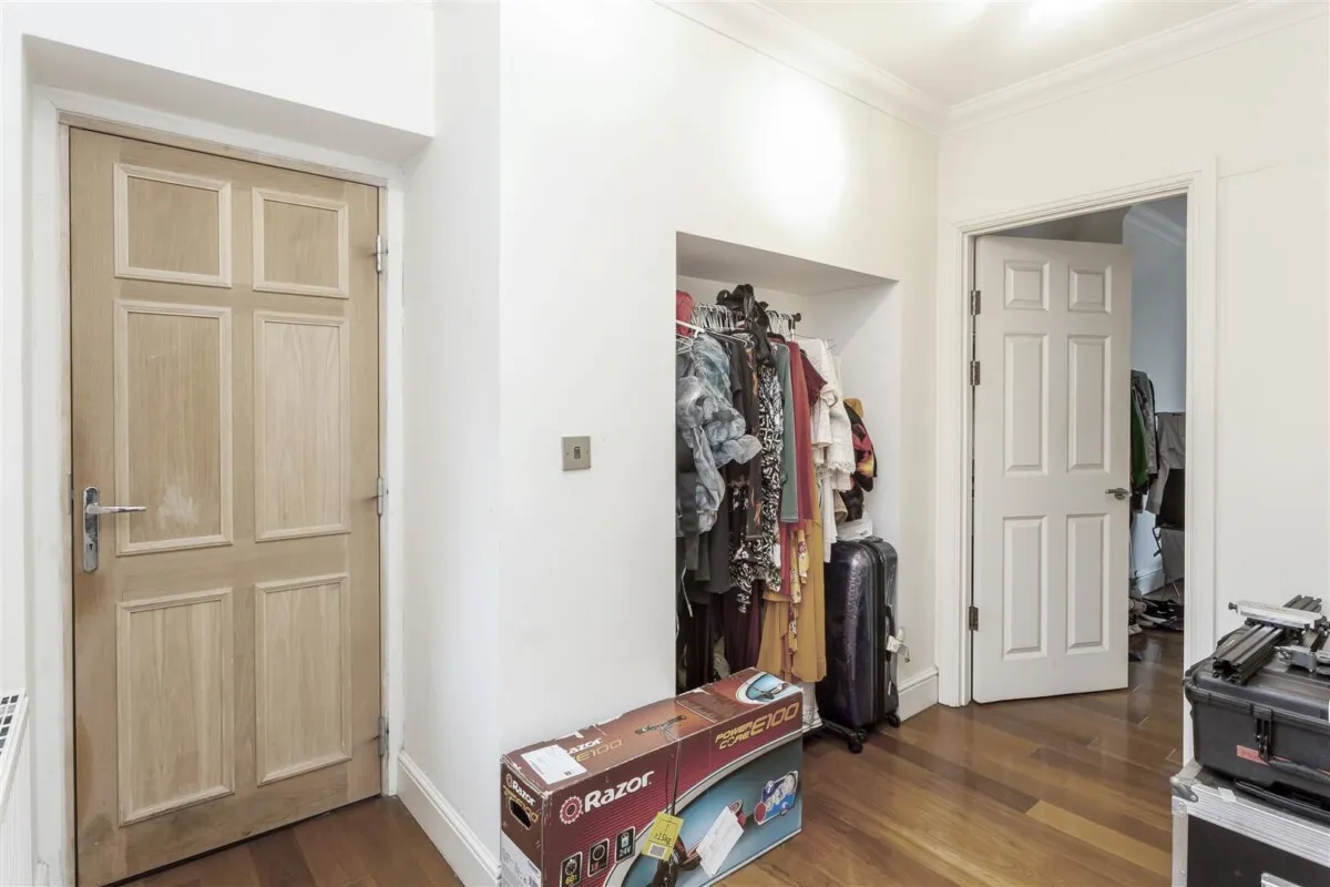Bond Street, Ealing, W5, photo 6