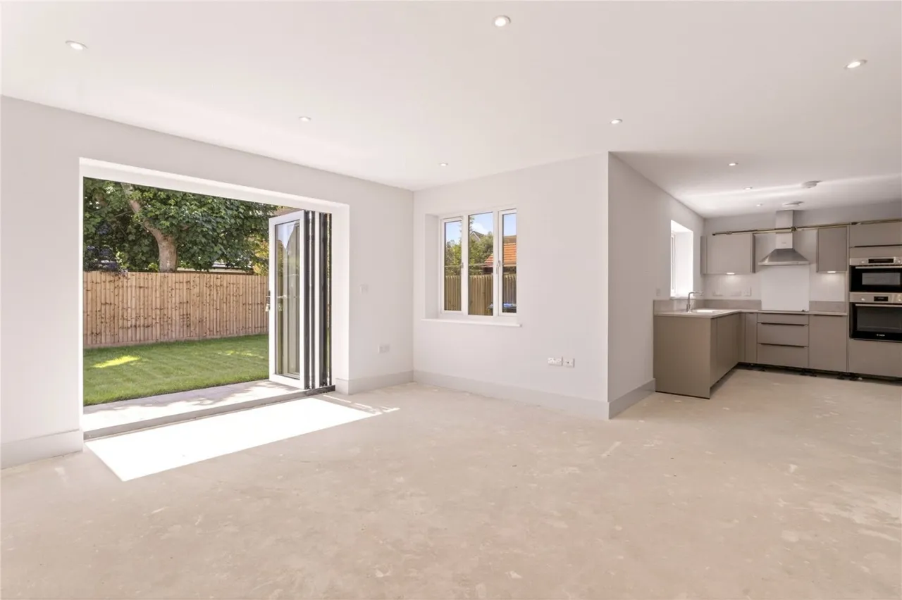 Angmering, BN16, photo 5