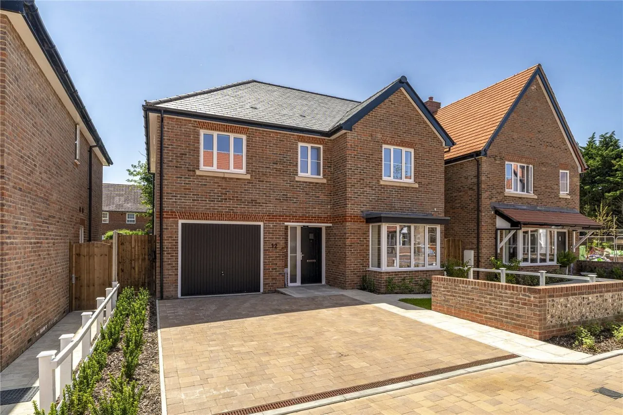 2 bed house for sale, Angmering, BN16