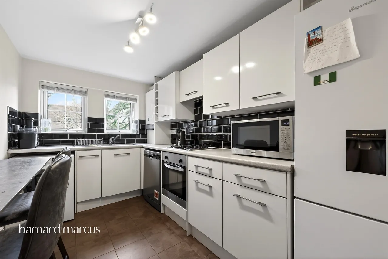 Birdhurst Road, South Croydon, CR2, photo 20