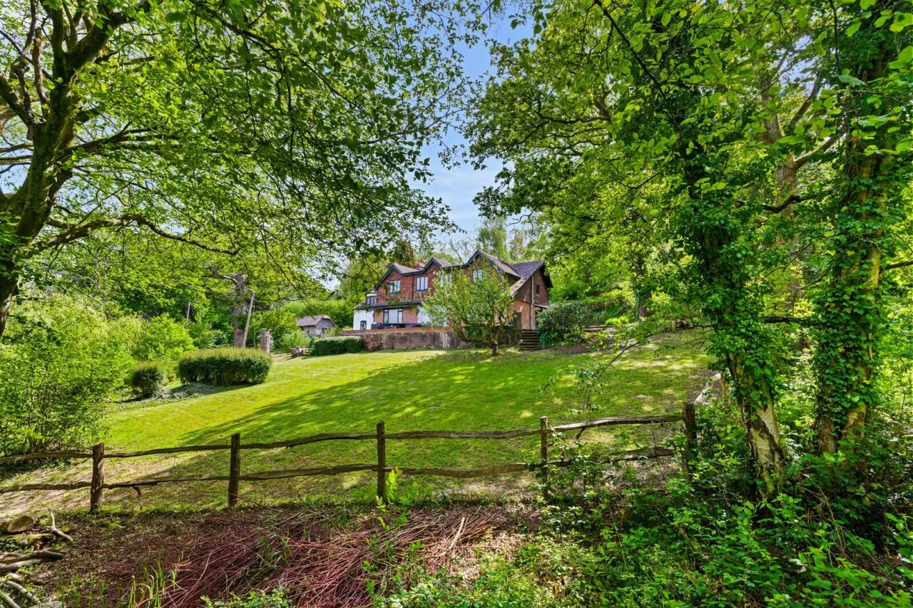 Woodland Cottage, Blackham, Tunbridge Wells, Tunbridge Wells, TN3 9UA, photo 4