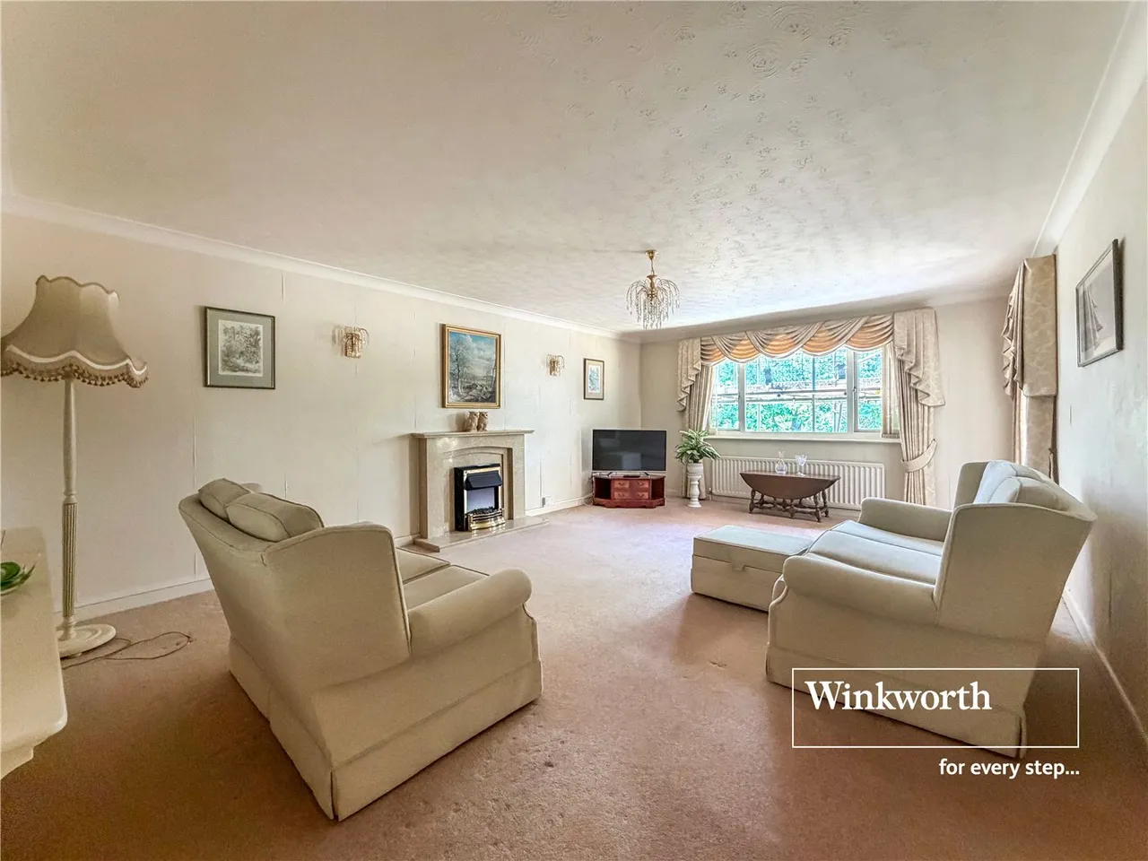 New Road, Ferndown, Dorset, BH22, photo 2