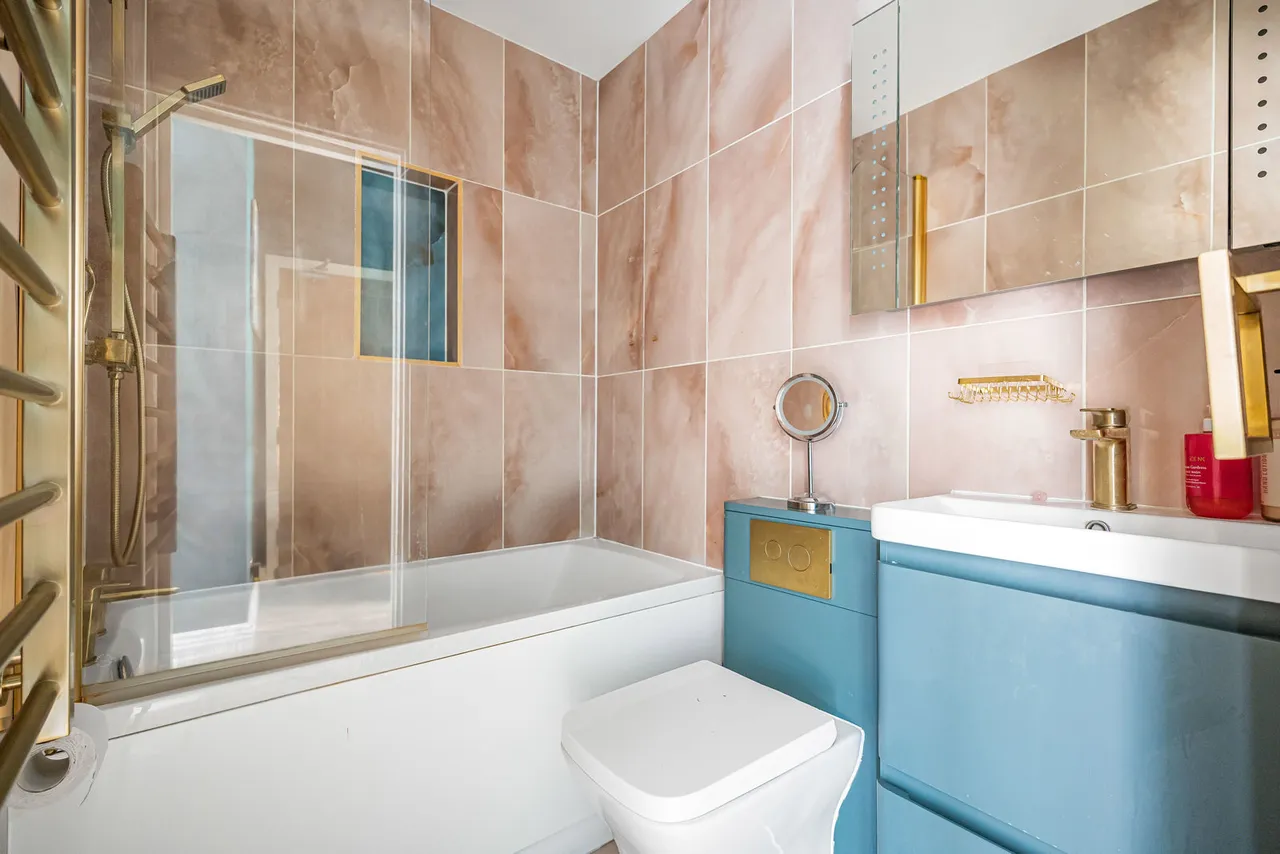 Upper Tulse Hill, London, SW2, photo 12