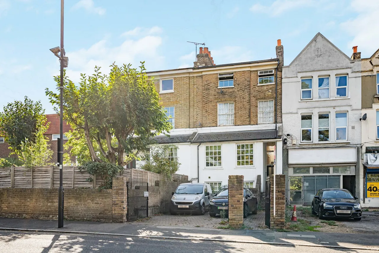 Upper Tulse Hill, London, SW2, photo 16