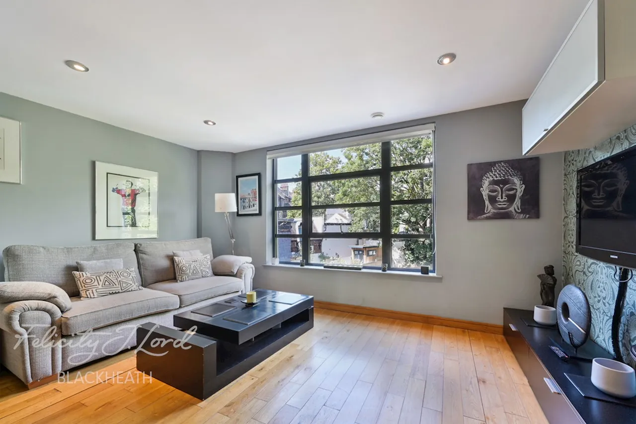 Station Crescent, Blackheath, photo 10