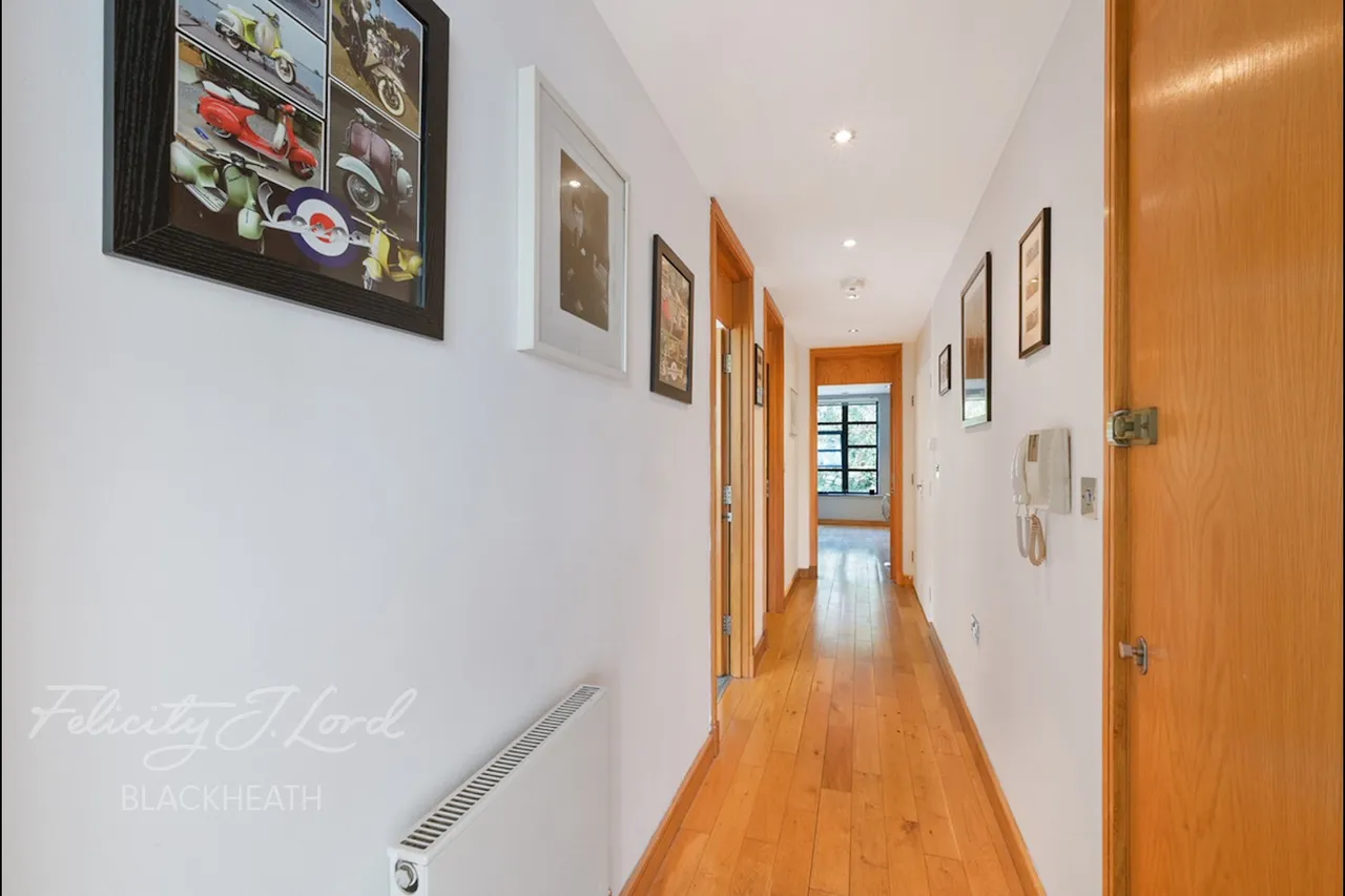 Station Crescent, Blackheath, photo 13