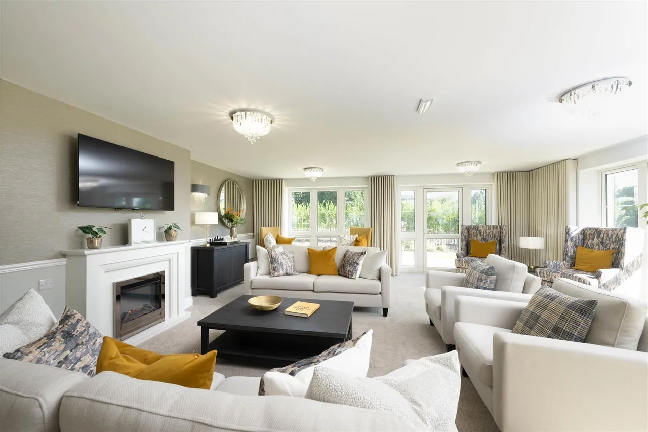 Worthing Road, Southwater, RH13, photo 7