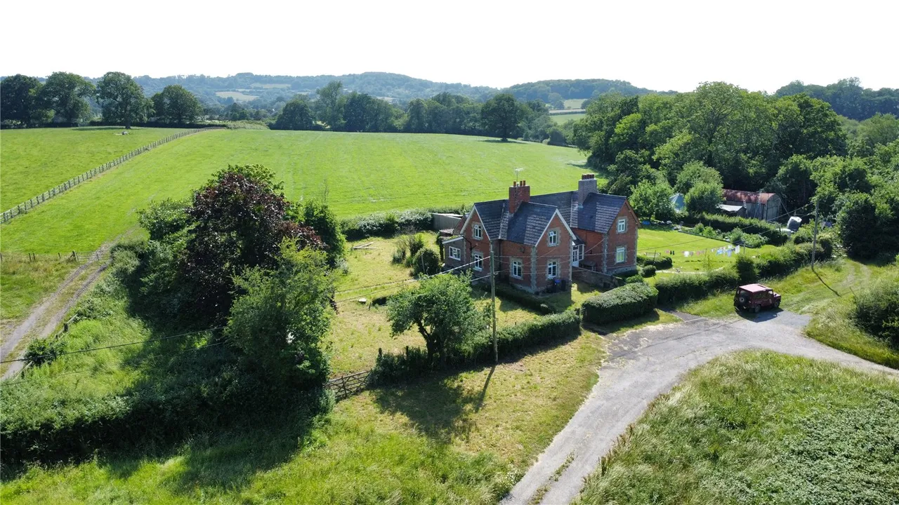 Semley, Nr Shaftesbury, SP7, photo 4