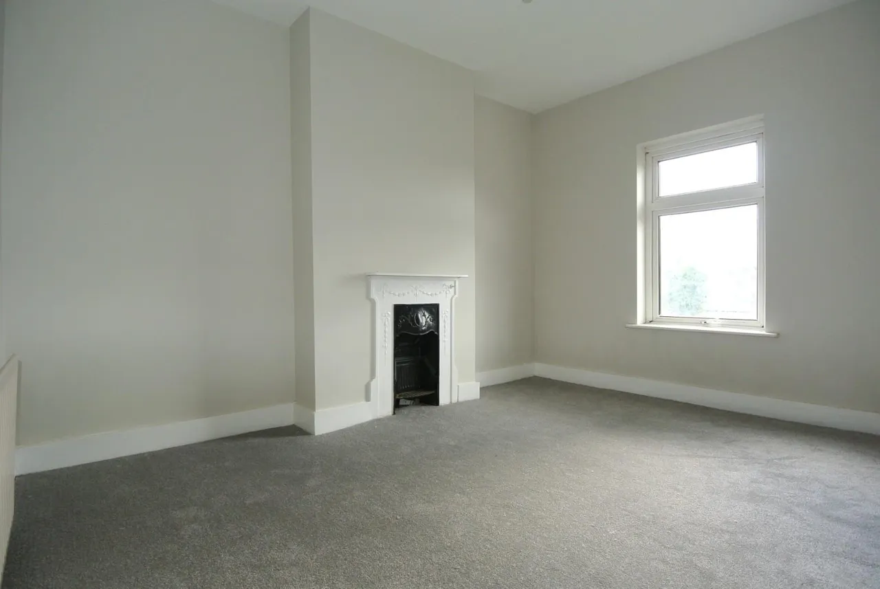 Imperial Road, Feltham, TW14 8AG, photo 8