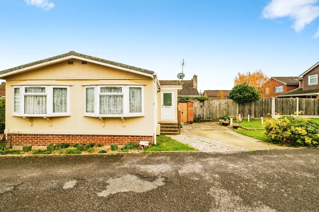 Church Lane, Upper Beeding, BN44, photo 18
