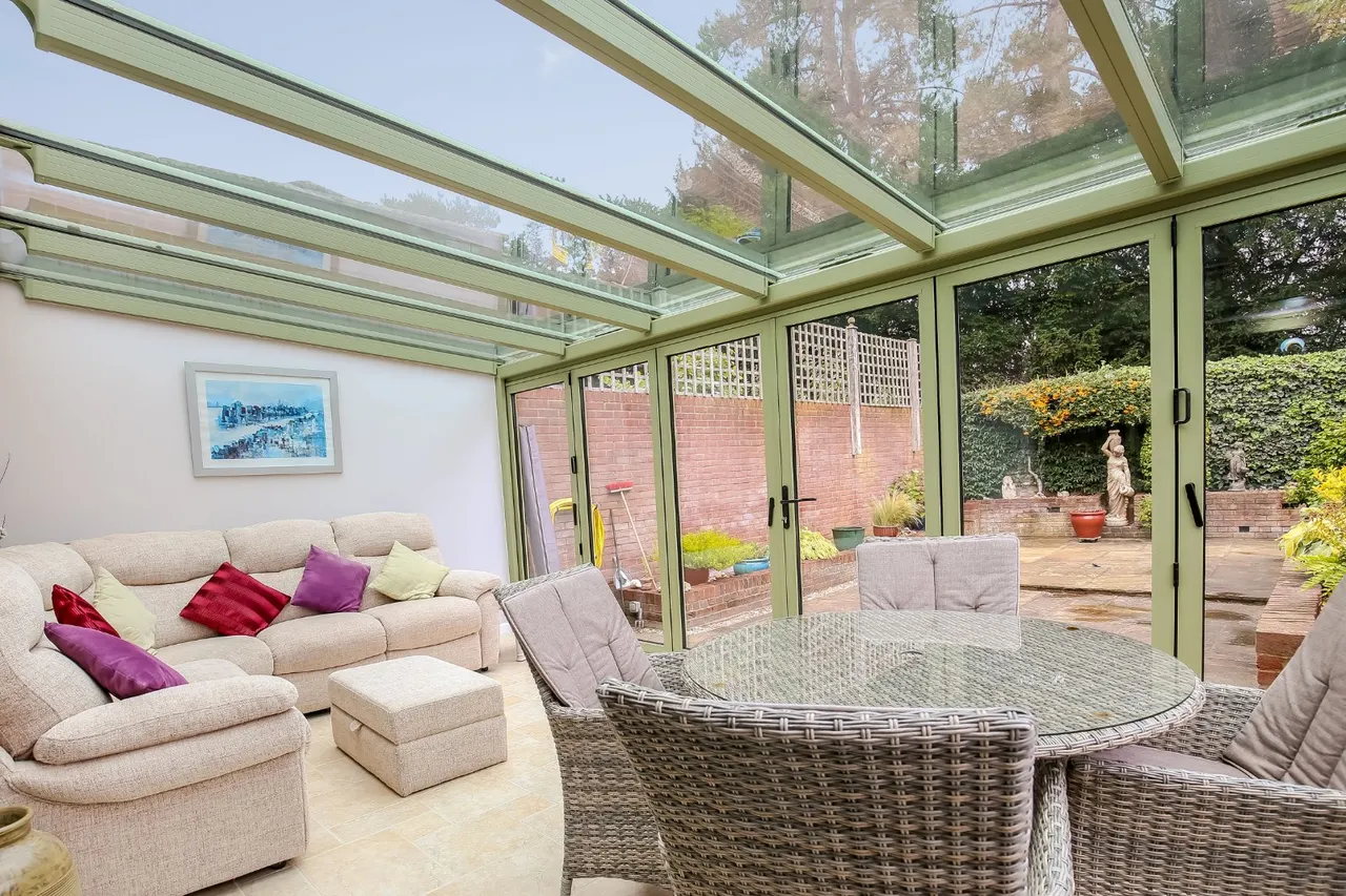 Park Lane, Salisbury, Wiltshire, SP1 3NP, photo 6