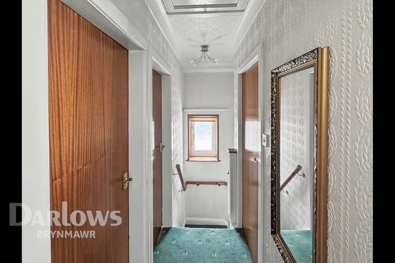 Cambridge Gardens, Ebbw Vale, photo 12
