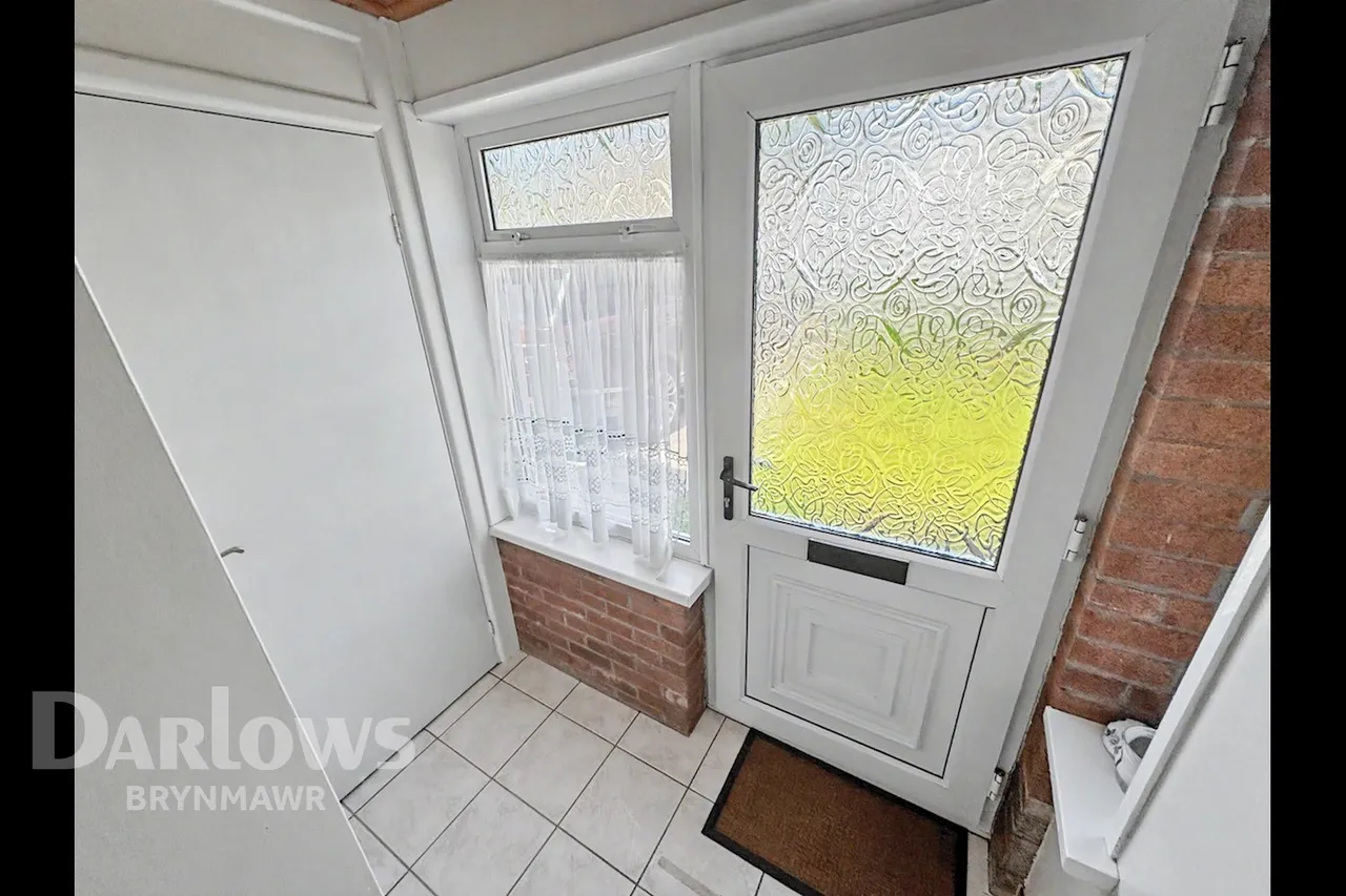 Cambridge Gardens, Ebbw Vale, photo 10
