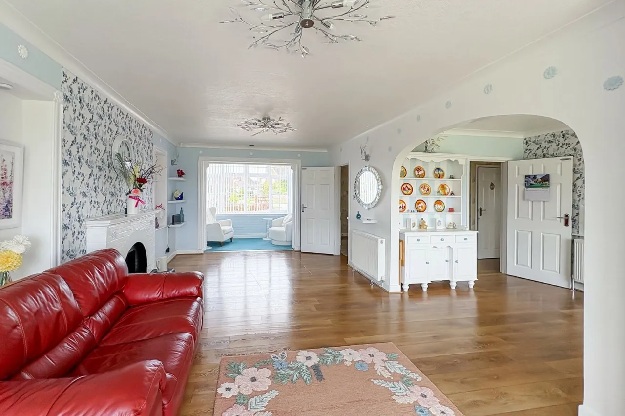 East Preston, Littlehampton, BN16, photo 15