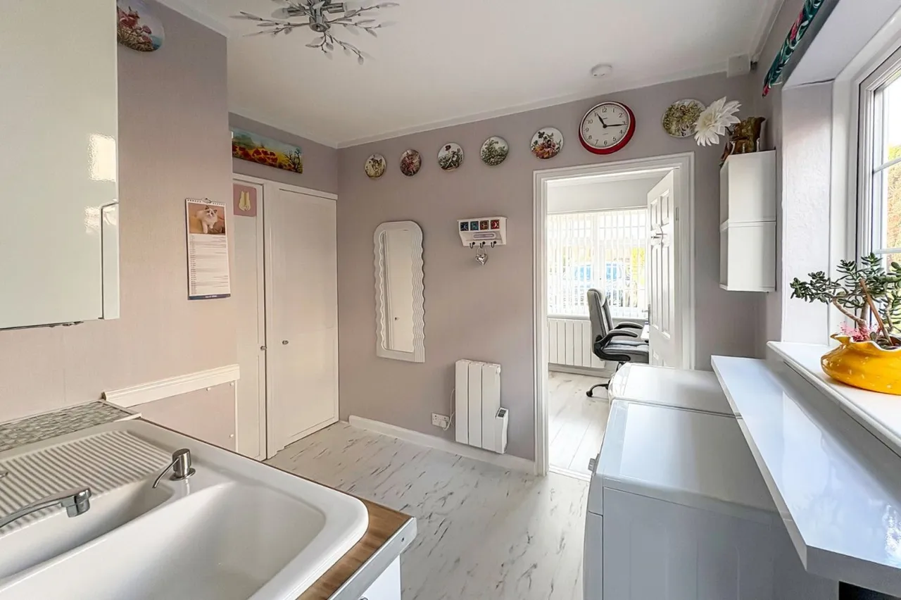 East Preston, Littlehampton, BN16, photo 12