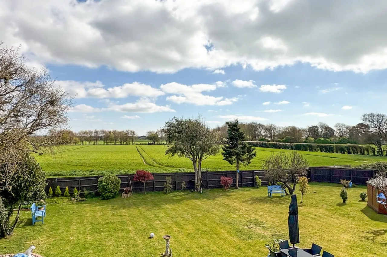 East Preston, Littlehampton, BN16, photo 10