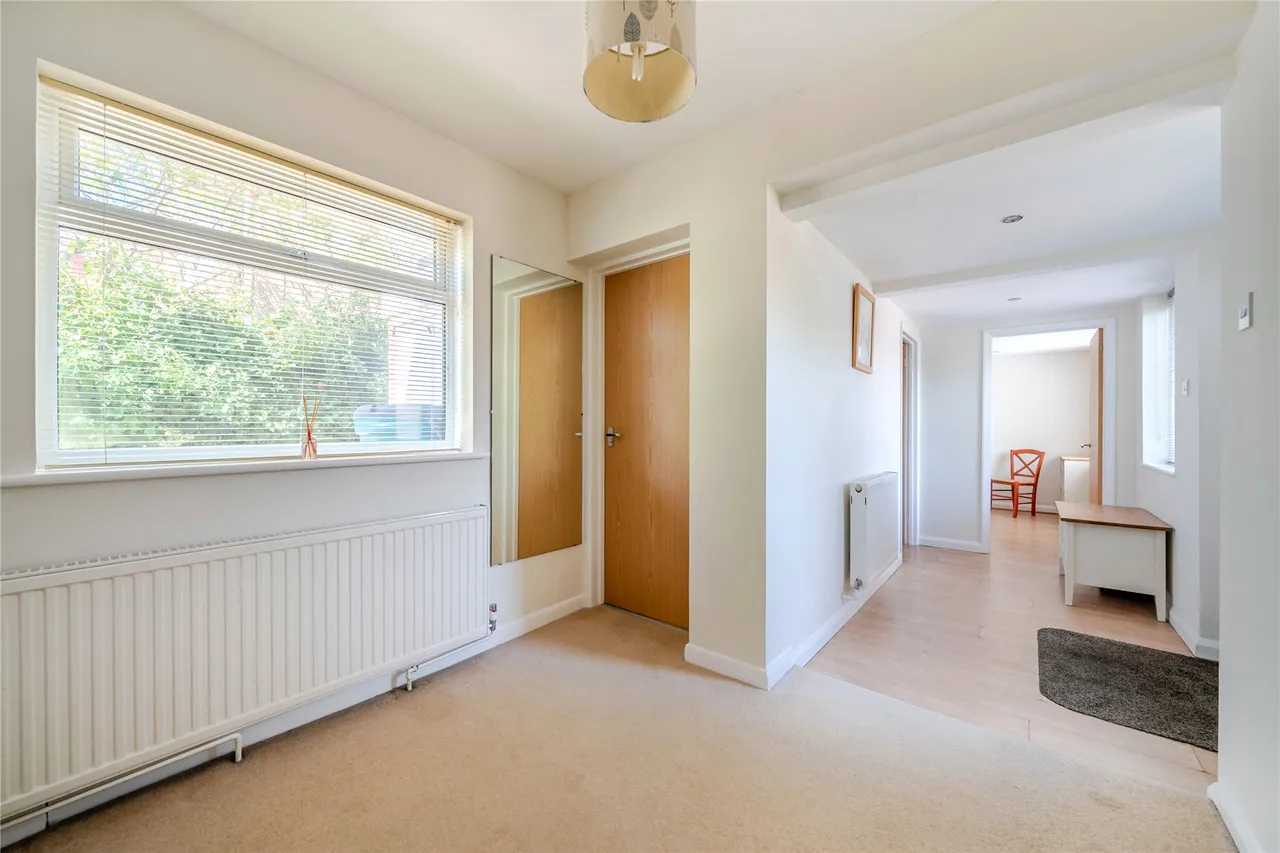 Birnam Close, Send Marsh, GU23, photo 10