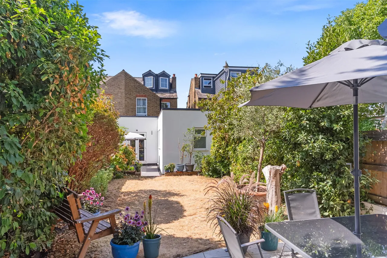 Tudor Road, Hampton, TW12 2NQ, photo 15