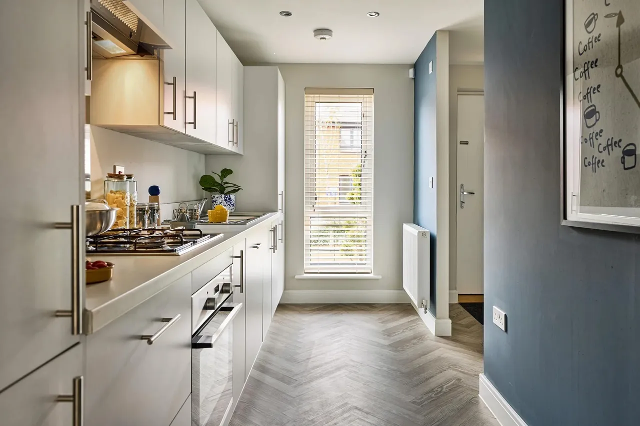 Yeovil Road, Crewkerne, TA18, photo 8