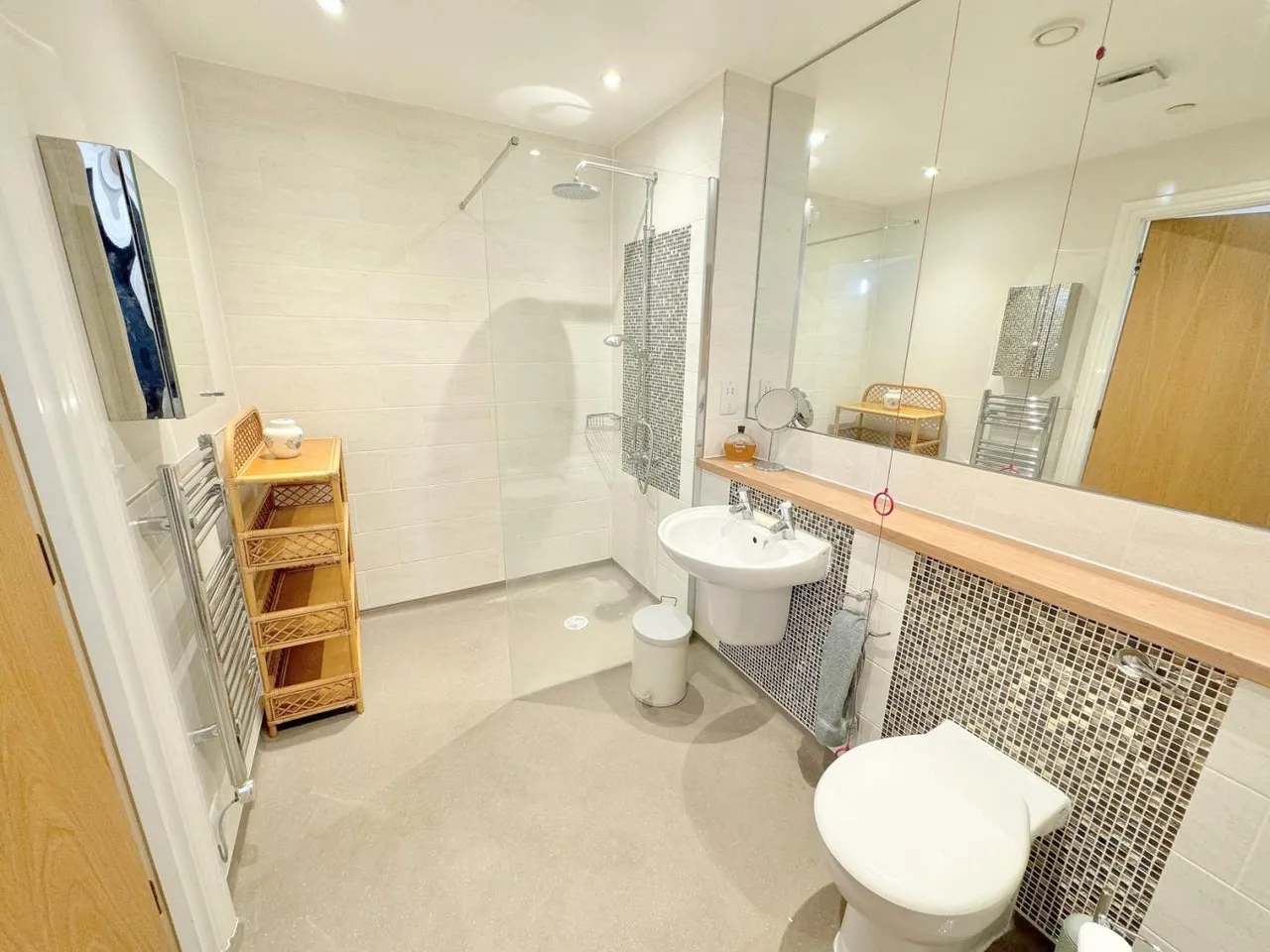 Parkstone Road, BH15, photo 6