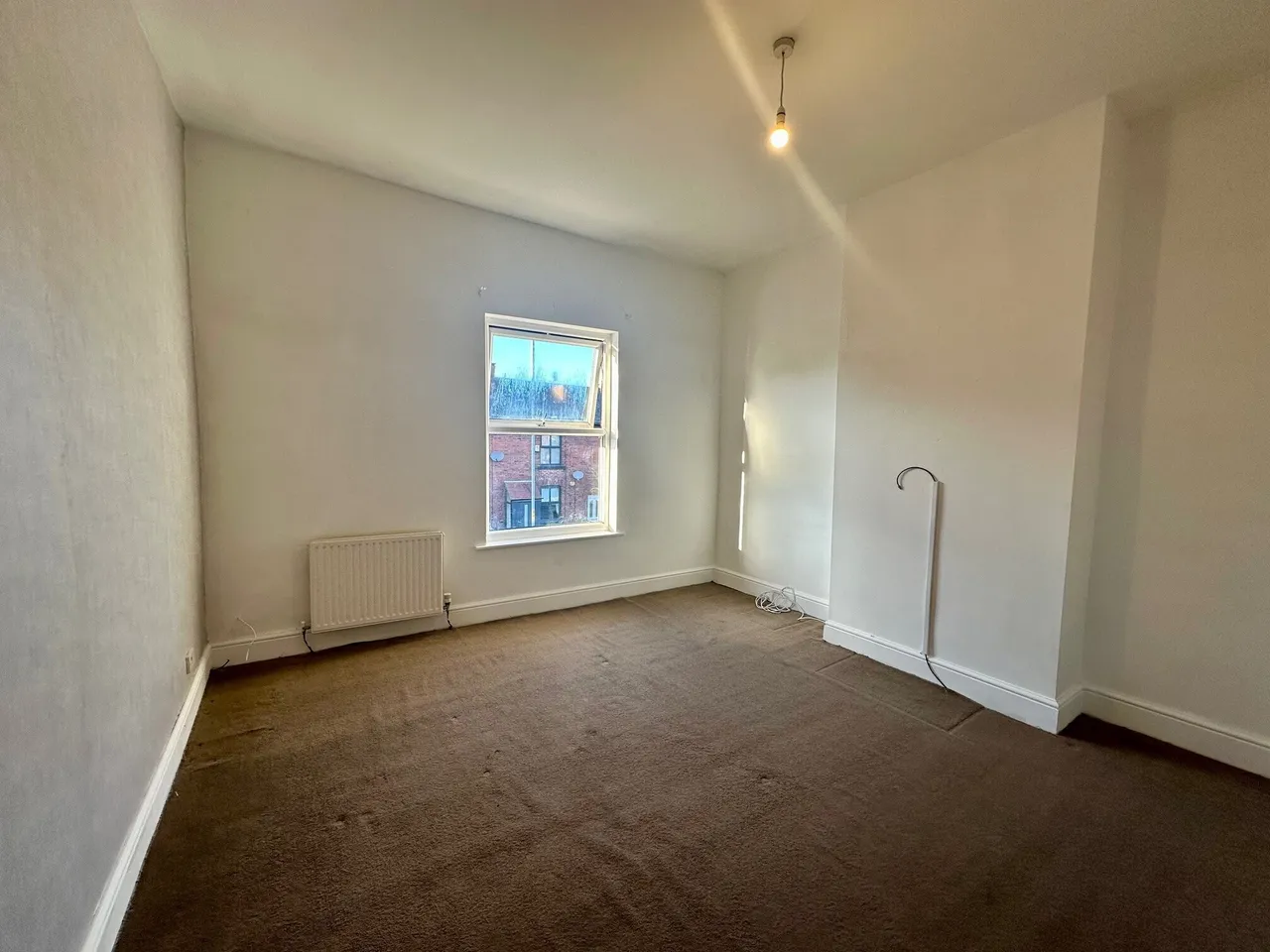 Cheetham Hill Road, Dukinfield, SK16, photo 4