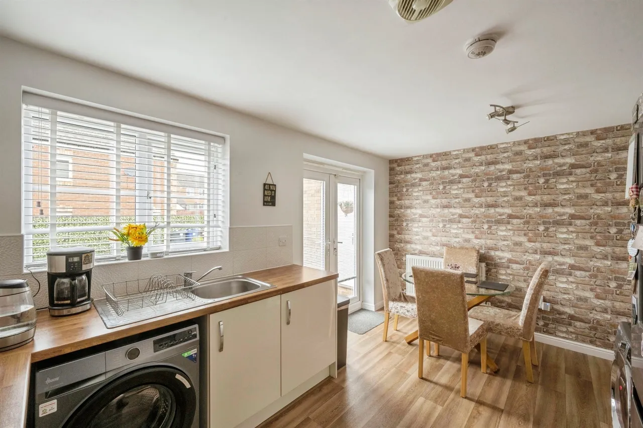 Pickhills Grove, Goldthorpe, S63, photo 10