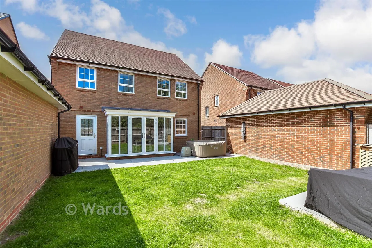 Braganza Drive, Staplehurst, TN12, photo 13