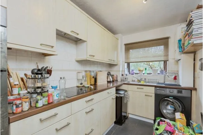 Meadow Lane, Longfield, DA3, photo 2