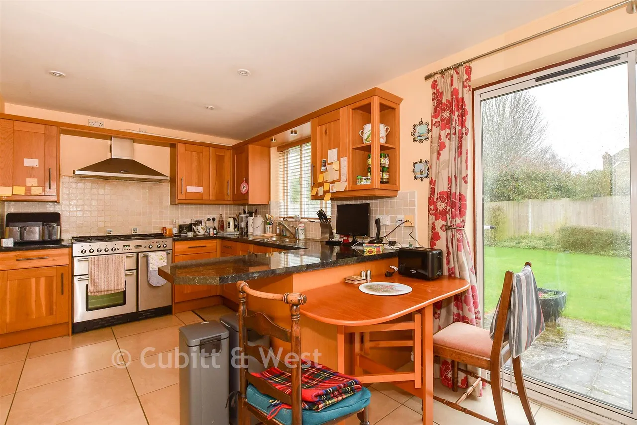 Priors Acre, Boxgrove, PO18, photo 10