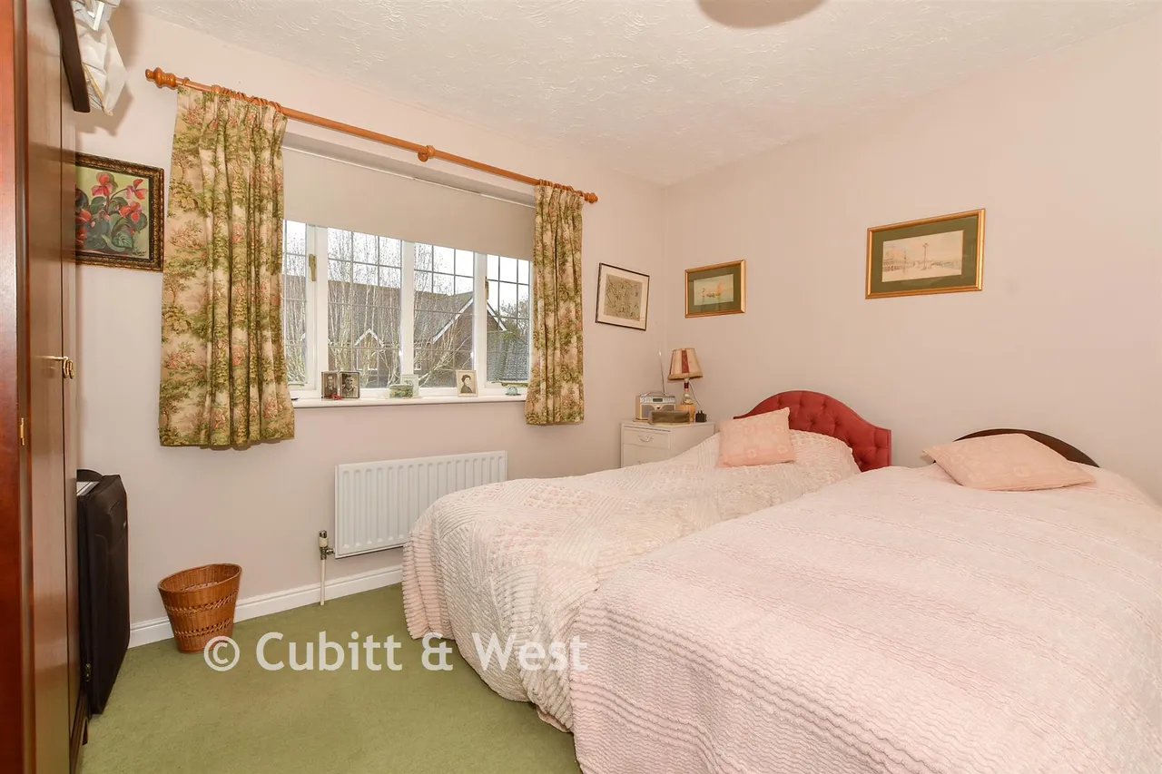 Priors Acre, Boxgrove, PO18, photo 13
