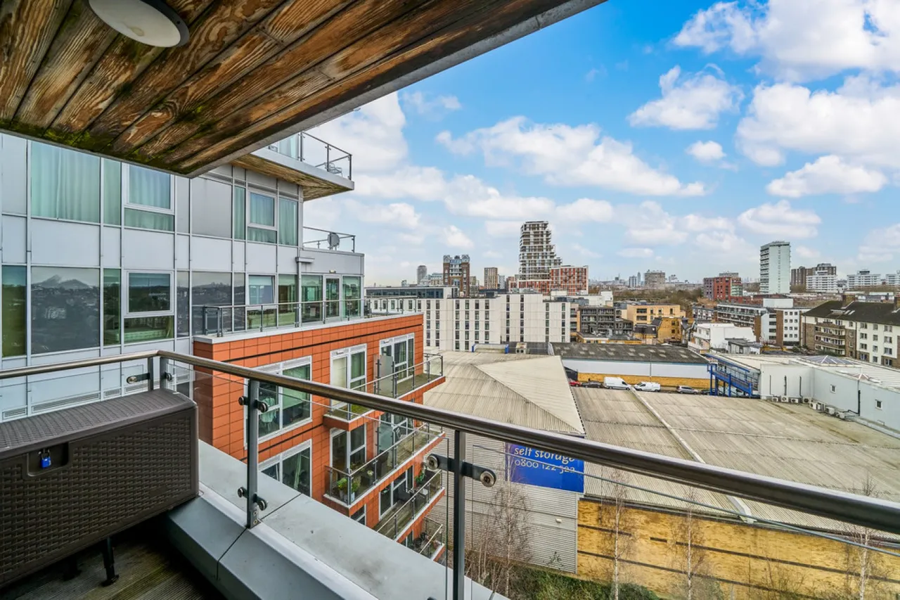 Flotilla House, Battersea Reach, photo 7