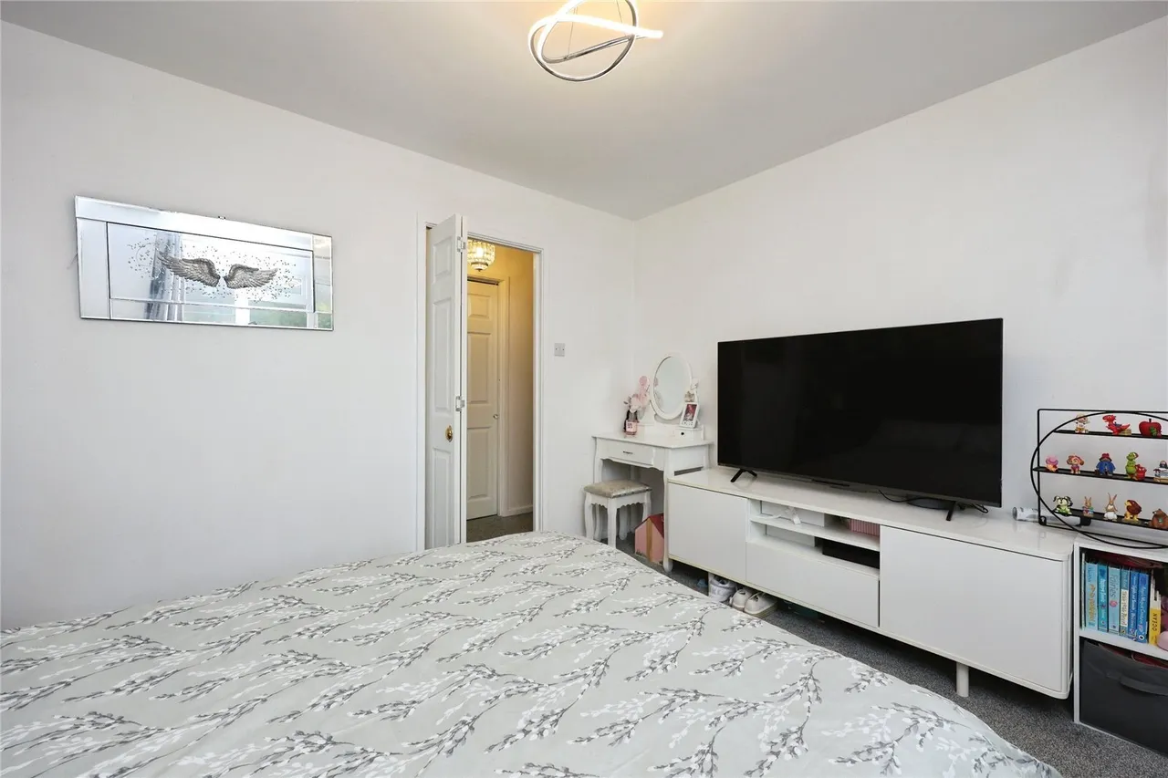 Woods Drive, Apse Heath, PO36, photo 9