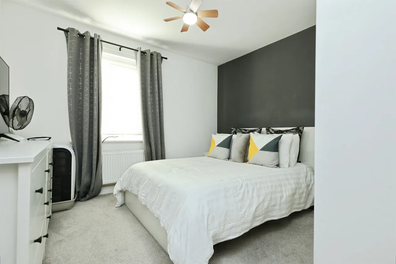 Old Farm Drive, Marston Green, B37, photo 9