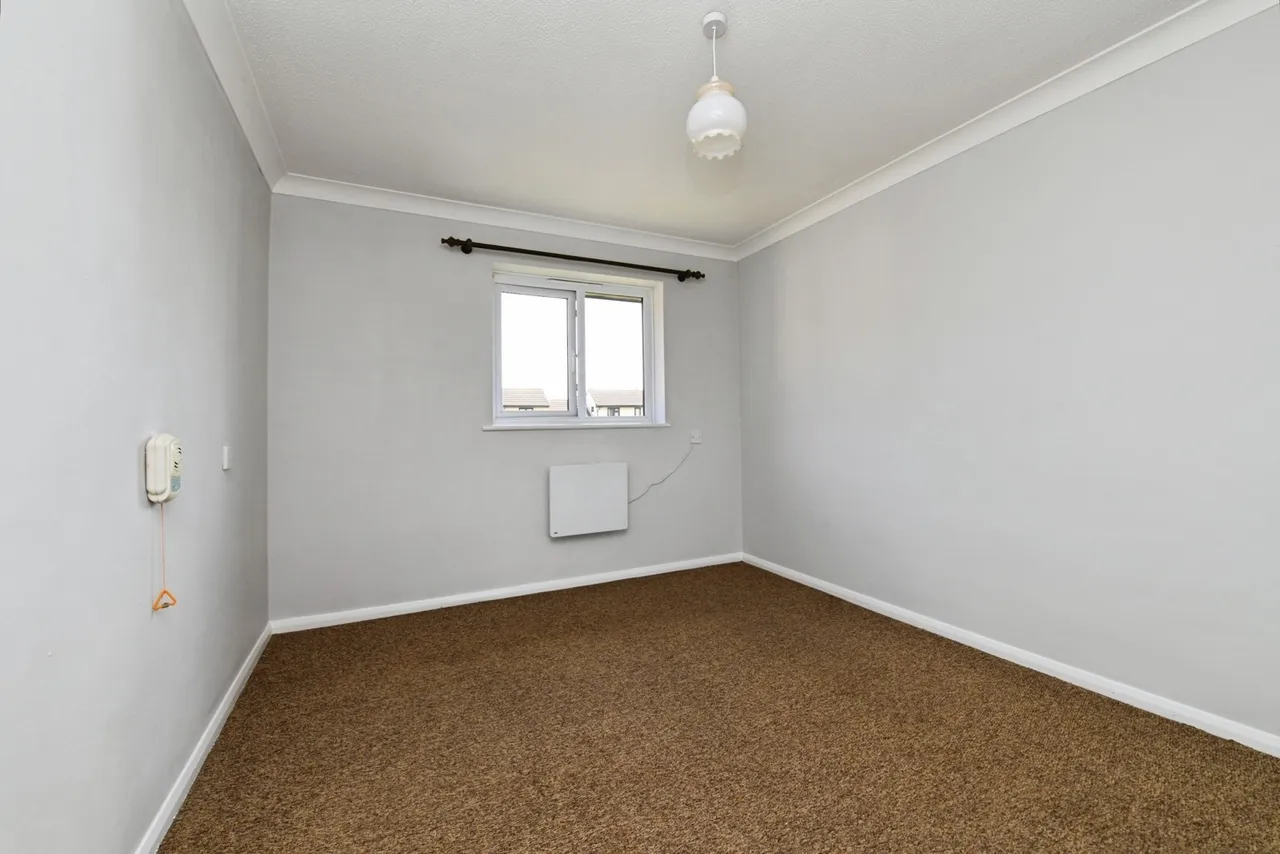 Brackendale Court, Basildon, Essex, SS13, photo 9
