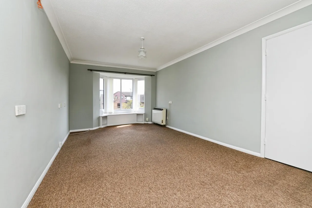 Brackendale Court, Basildon, Essex, SS13, photo 2