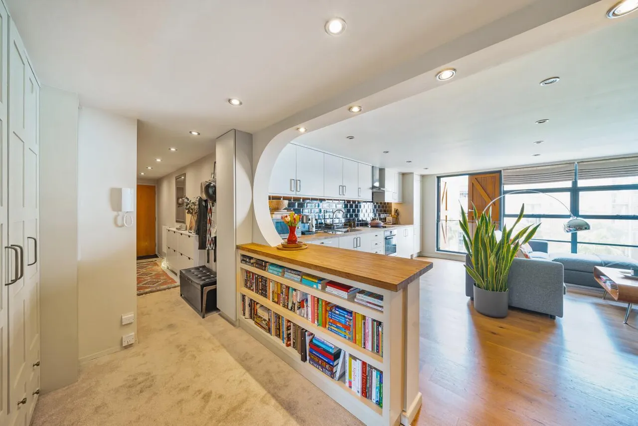2 bed flat for sale, Grange Road, Bermondsey, SE1