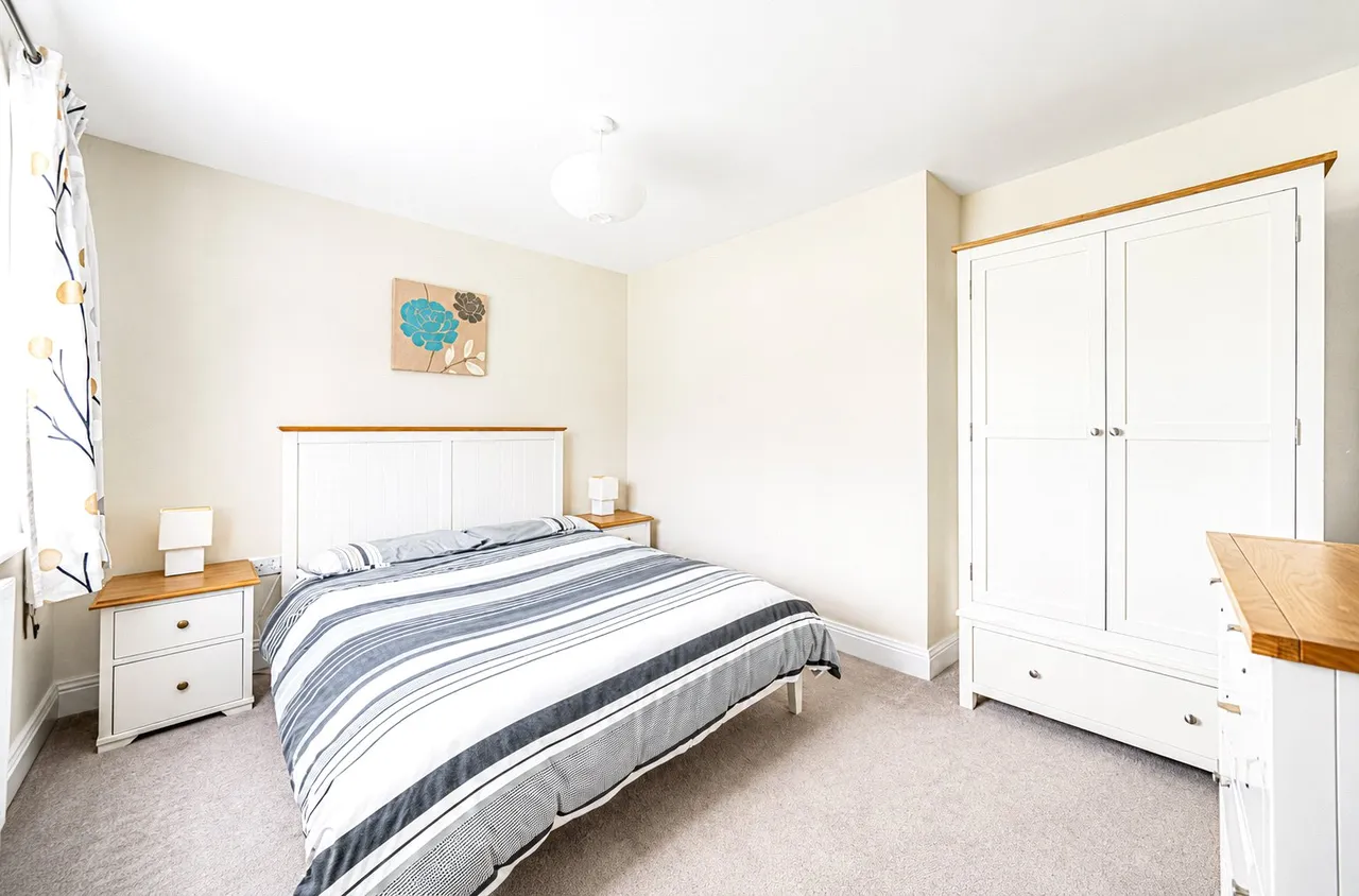 Wadebridge Rise, Medstead, GU34, photo 13