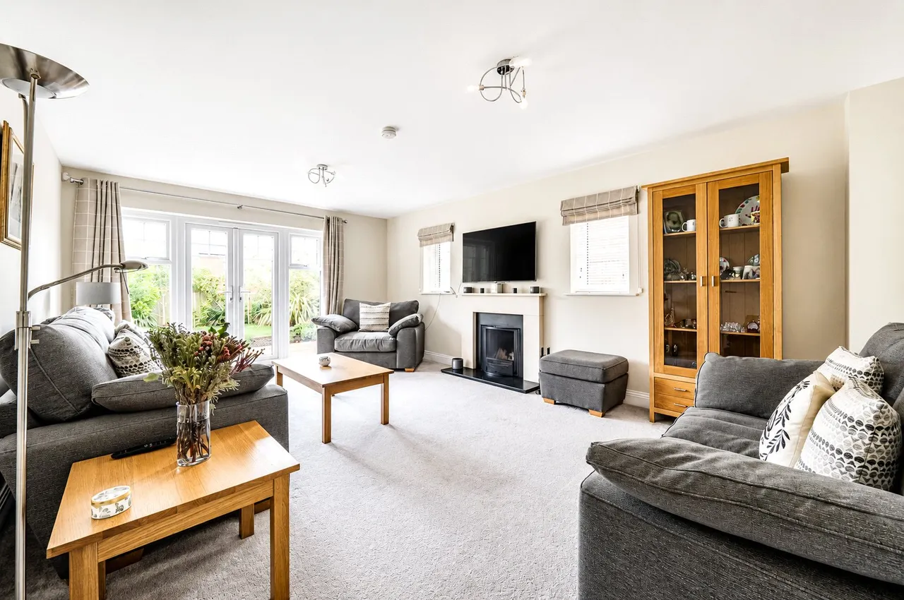 Wadebridge Rise, Medstead, GU34, photo 7