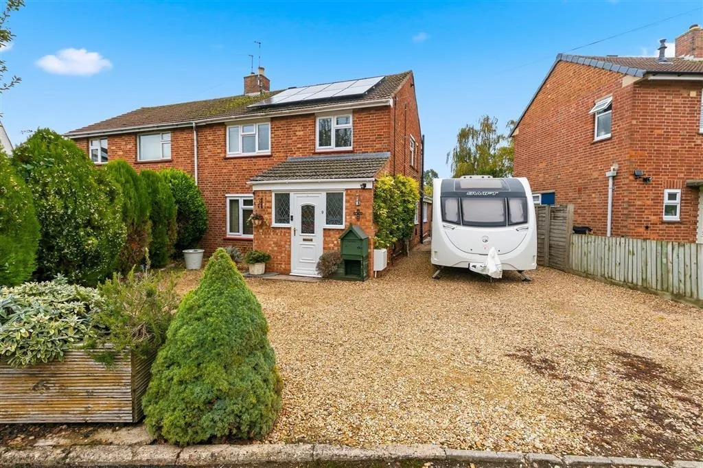 Queens Road, Oakham, LE15, photo 2